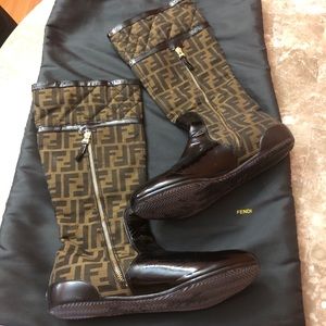 used fendi boots